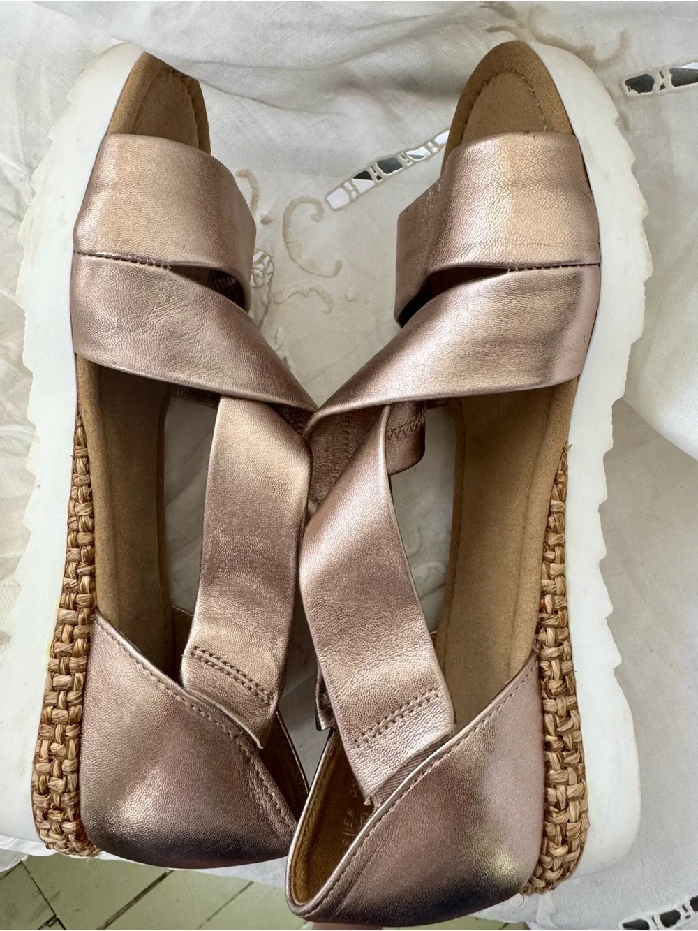 Gabor Promise Metallic Rose Gold Crisscross Sandals